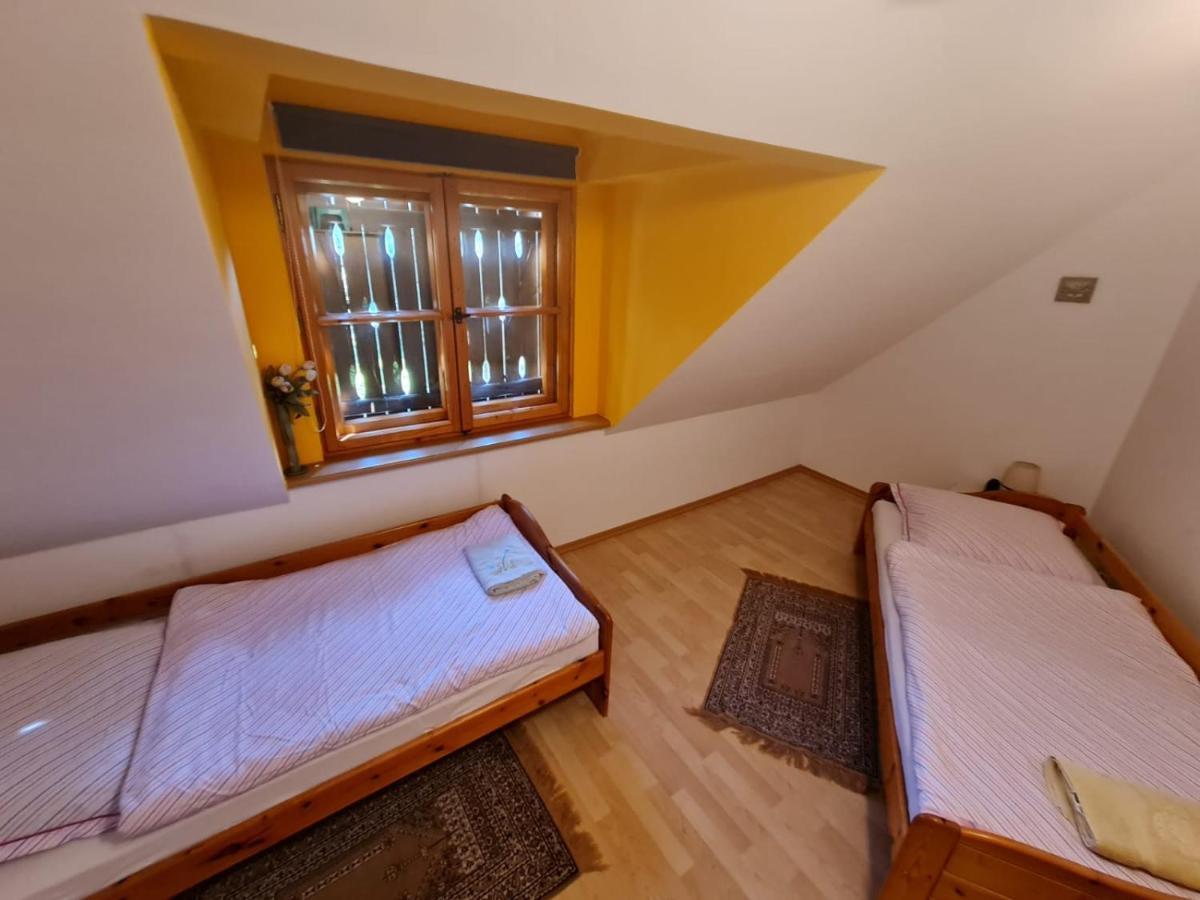 Gospodarstwo Agroturystyczne U Stasikow Spytkowice  Exteriér fotografie